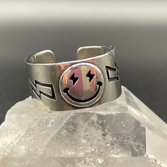925 Sterling Smiley Happy Face Boho Ring (Silver Face) #1317 - Picture 8 of 10